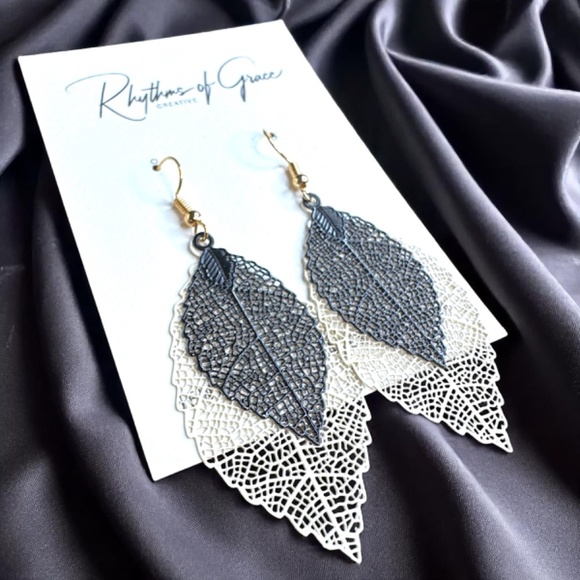 Vibrant Multicolored Earrings: Splash of Fun for Your Ears!  5 Styles Available - Picture 7 of 16